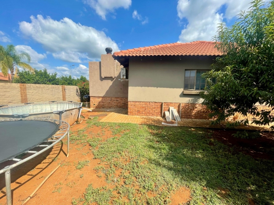 3 Bedroom Property for Sale in Waterkloof A H North West